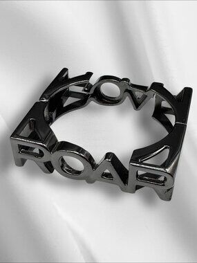 Edgy Bangle Bracelet Square Black Shinny Metal Word ROAR